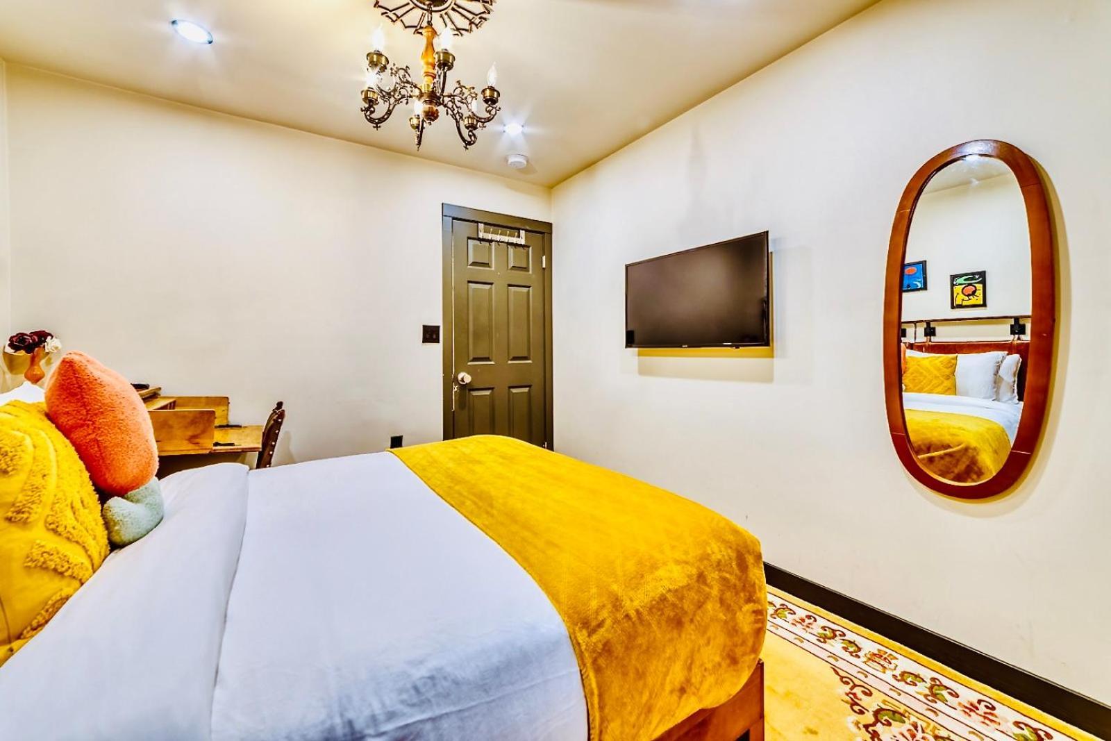 Neocolonial Nouveau Kensington Vacation Home فانكوفر المظهر الخارجي الصورة