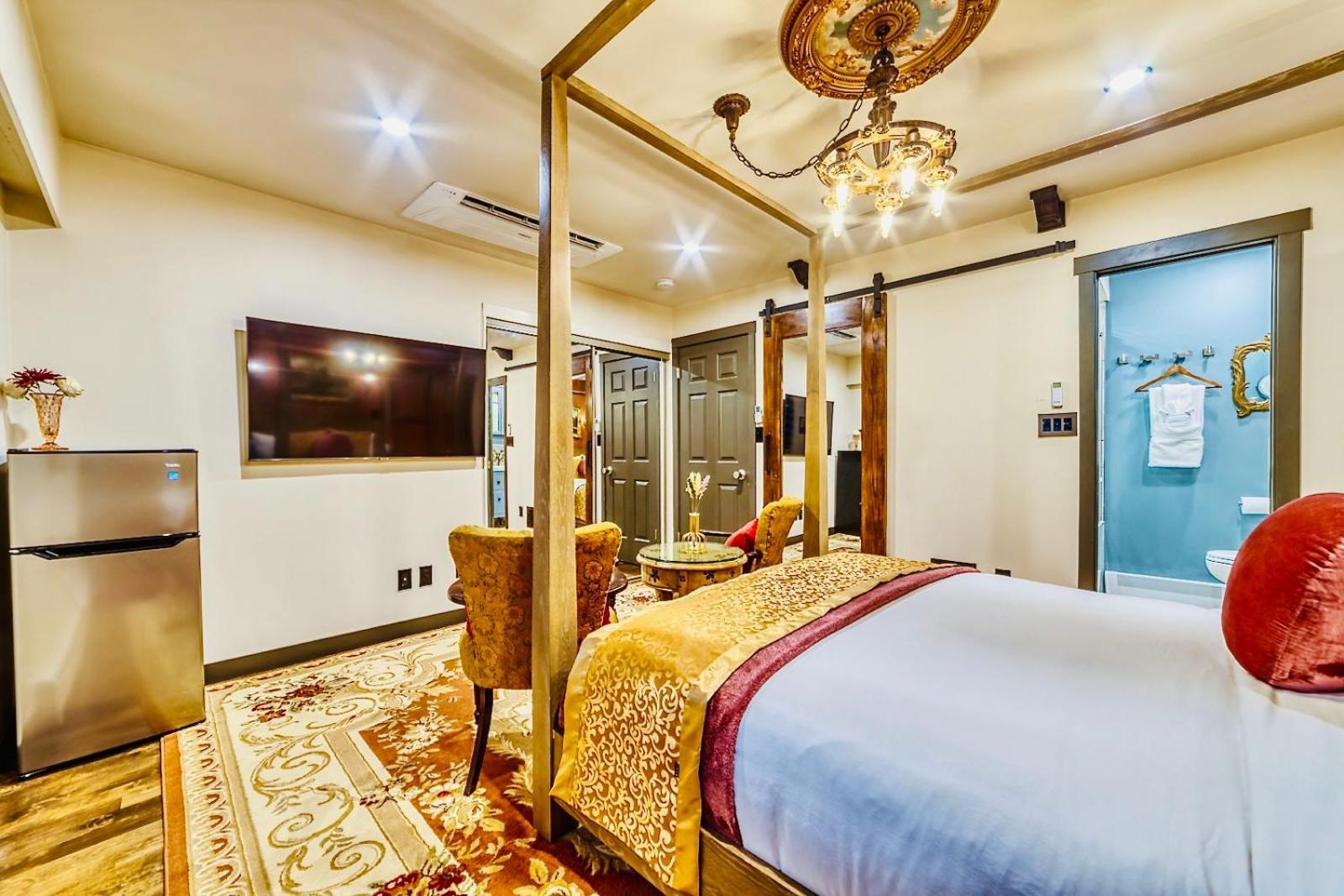 Neocolonial Nouveau Kensington Vacation Home فانكوفر المظهر الخارجي الصورة